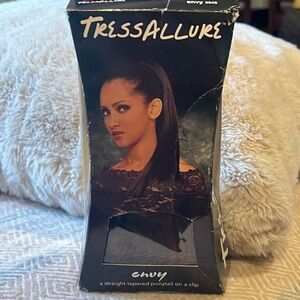 Tressallure Envy Straight tapered ponytail on a clip